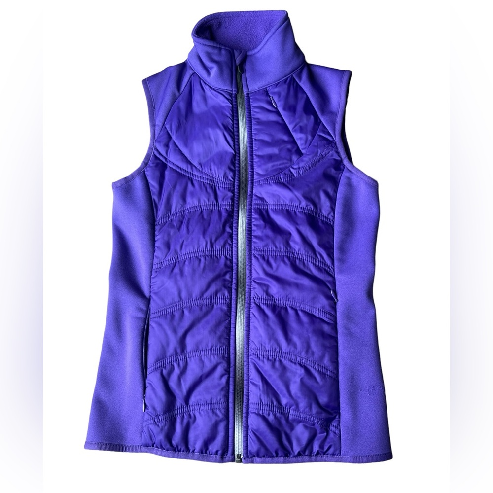 Athleta Flashpack Vest, Electric Purple